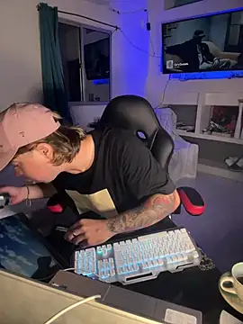 AngelLatinBoy online show from April 2026 02:34:02 AM