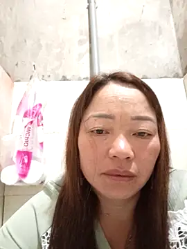 Yellow-pink online show from April 2026 11:17:01 PM