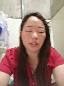 Snapshot of Yellow-pink chatting on July 2026 10:49:02 PM Yellow-pink online show from July 2026 10:49:02 PM