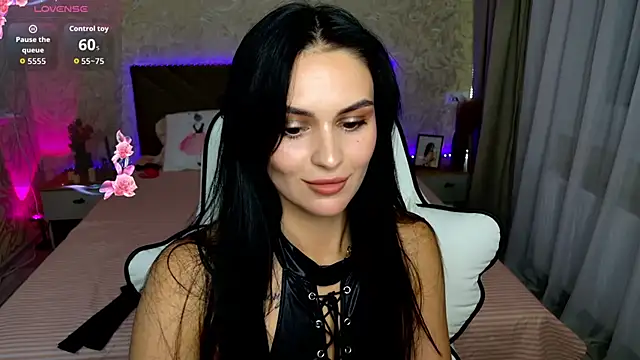 Snapshot of MilaaSweety chatting on June 2026 08:02:01 PM MilaaSweety online show from June 2026 08:02:01 PM