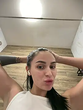 Snapshot of MilaaSweety chatting on July 2026 08:33:02 PM MilaaSweety online show from July 2026 08:33:02 PM