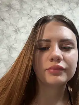 Snapshot of EliasynWoiues chatting on March 2026 06:30:02 AM EliasynWoiues online show from March 2026 06:30:02 AM