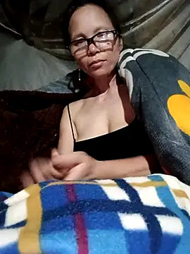 Snapshot of Tina6886 chatting on April 2026 09:21:02 PM Tina6886 online show from April 2026 09:21:02 PM