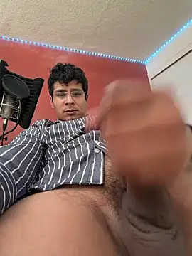 Nezs2727 online show from April 2026 09:26:02 PM