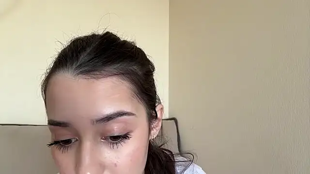 AdeleVelvet online show from March 2026 10:53:02 AM