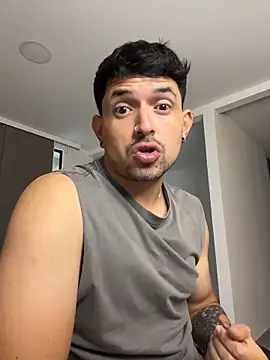 TroyeSavage online show from March 2026 11:32:01 AM