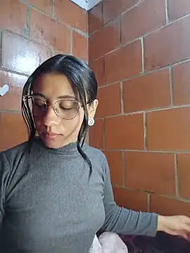 Amanda x1 online show from April 2026 07:14:01 PM