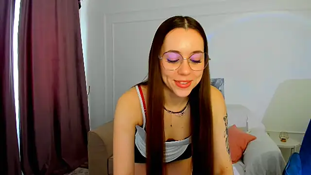 BloomAndFun online show from March 2026 08:19:01 AM