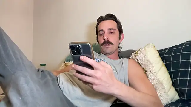 Snapshot of RawSlutMaker chatting on March 2026 11:48:02 PM RawSlutMaker online show from March 2026 11:48:02 PM