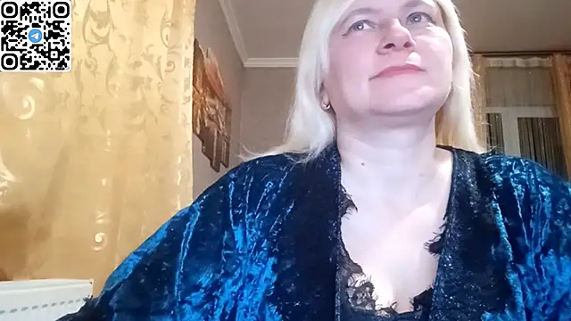 DiamondLady555 online show from March 2026 08:01:02 PM