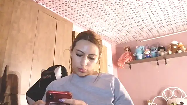 Ashley7811 online show from April 2026 02:56:01 AM