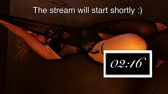 Snapshot of Julia_and_the_cock chatting on March 2026 05:52:02 PM Julia and the cock online show from March 2026 05:52:02 PM