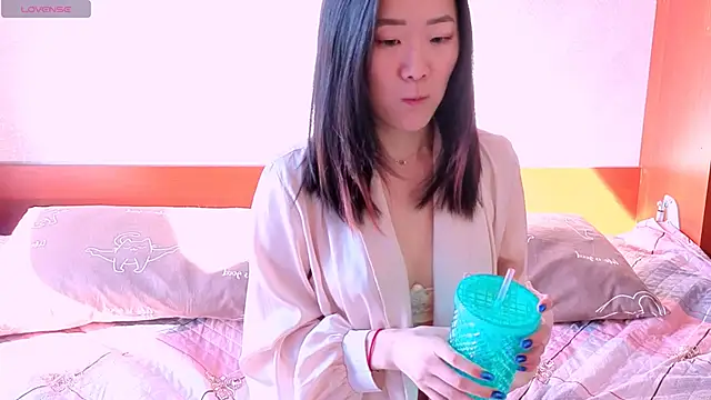 AikooYamada online show from April 2026 06:07:01 AM