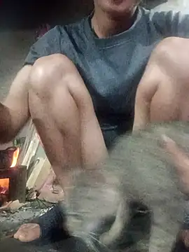 Snapshot of Rosie-LoveU chatting on April 2026 11:02:01 PM Rosie-LoveU online show from April 2026 11:02:01 PM