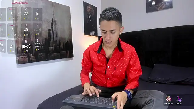 Snapshot of _Alan_Walker_1 chatting on May 2026 02:01:01 PM Alan Walker 1 online show from May 2026 02:01:01 PM