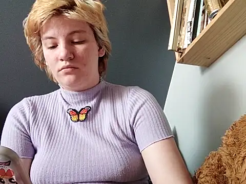 thatcutesubgirlwlw online show from April 2026 02:16:02 PM