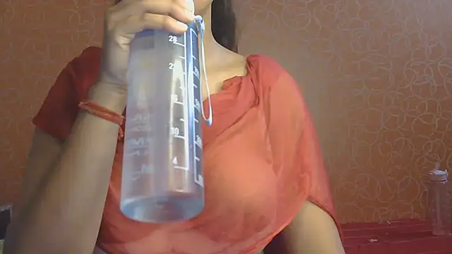 Snapshot of Ankita_verma01 chatting on June 2026 04:37:01 AM Ankita verma01 online show from June 2026 04:37:01 AM