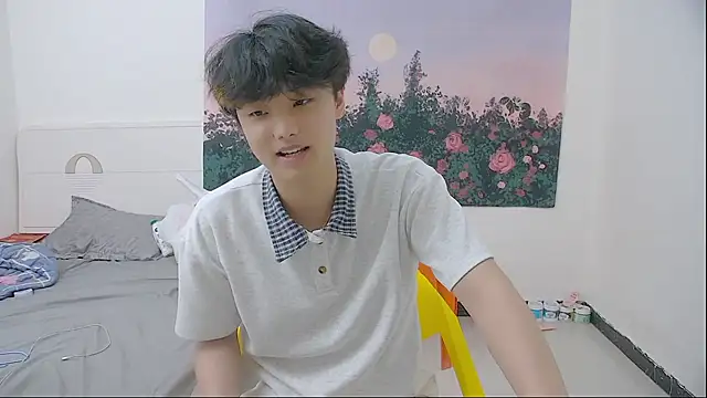 Snapshot of icecream-002 chatting on May 2026 12:55:02 PM icecream-002 online show from May 2026 12:55:02 PM