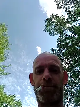 Fastrunner10 online show from April 2026 08:01:02 PM