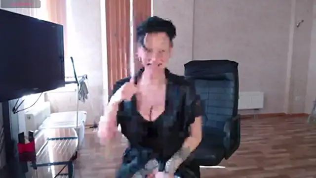 Snapshot of EhidnaLowq chatting on March 2026 10:52:02 AM EhidnaLowq online show from March 2026 10:52:02 AM