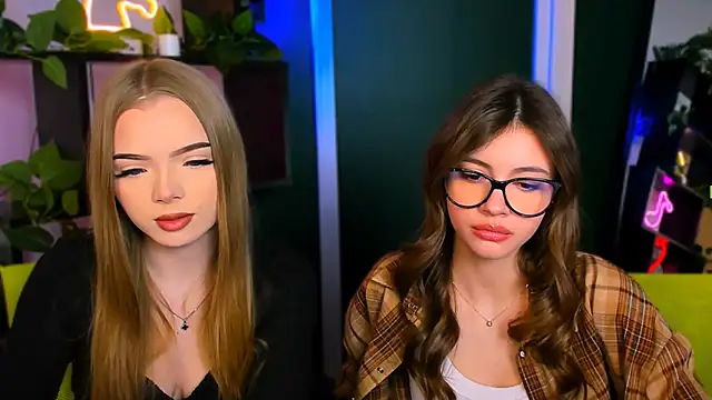 mia bamby1 online show from March 2026 06:28:02 AM