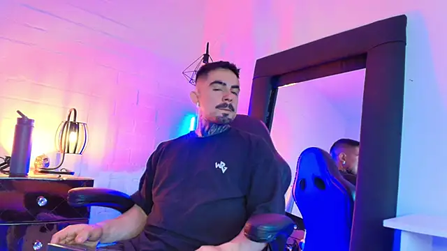 Snapshot of Dallas_Whitee chatting on March 2026 07:42:01 PM Dallas Whitee online show from March 2026 07:42:01 PM