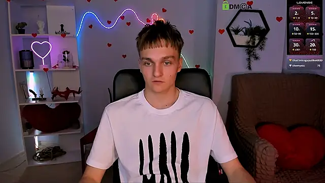 john lik online show from April 2026 12:32:02 PM