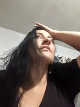 Scarlet Passion online show from April 2026 10:51:02 PM