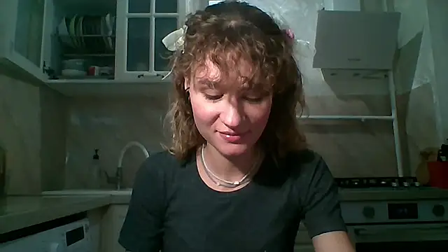 ElenoreHolguin online show from March 2026 07:17:01 PM