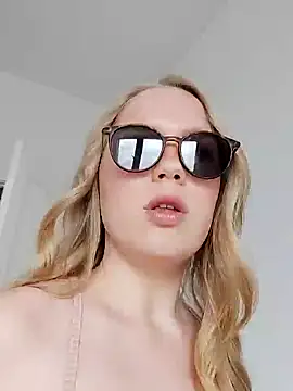 LittleForestELF2 online show from March 2026 09:20:01 AM