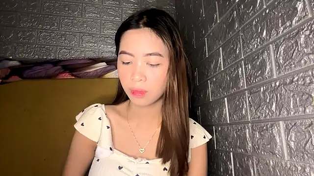 EunaBarretto online show from March 2026 05:10:02 AM