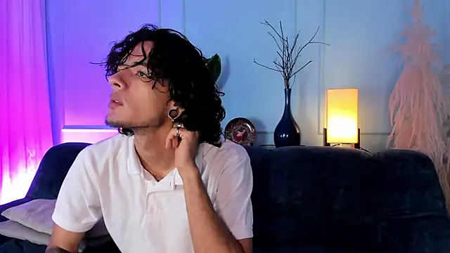 Skinny Mac online show from March 2026 12:49:02 PM