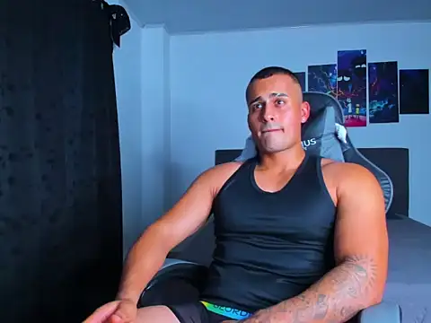 Snapshot of Steve_Dennis chatting on April 2026 11:13:02 PM Steve Dennis online show from April 2026 11:13:02 PM