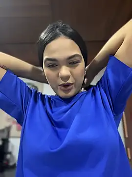 Bella-Ferrer online show from April 2026 06:24:02 PM