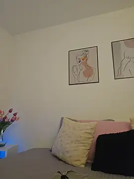 Snapshot of Victoria_Evanss chatting on April 2026 09:09:01 PM Victoria Evanss online show from April 2026 09:09:01 PM