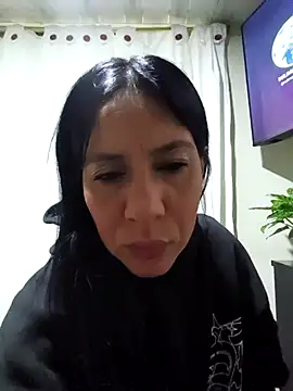 Snapshot of Camillemonroe_ chatting on May 2026 08:20:01 AM Camillemonroe online show from May 2026 08:20:01 AM