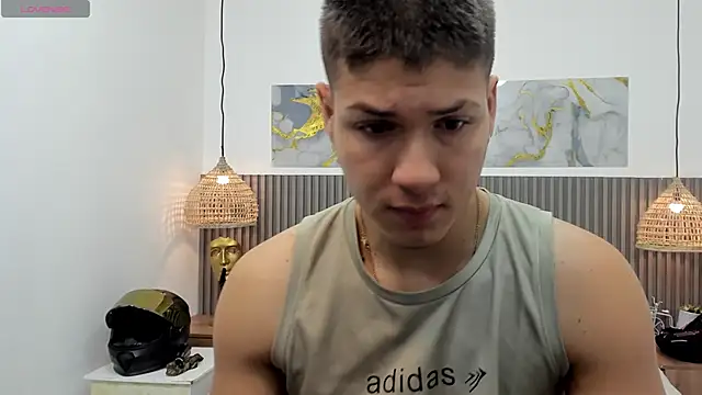 Snapshot of AlessandroFranco chatting on March 2026 01:22:01 PM AlessandroFranco online show from March 2026 01:22:01 PM