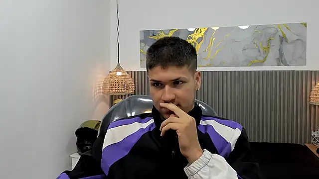 Snapshot of AlessandroFranco chatting on March 2026 12:50:02 PM AlessandroFranco online show from March 2026 12:50:02 PM