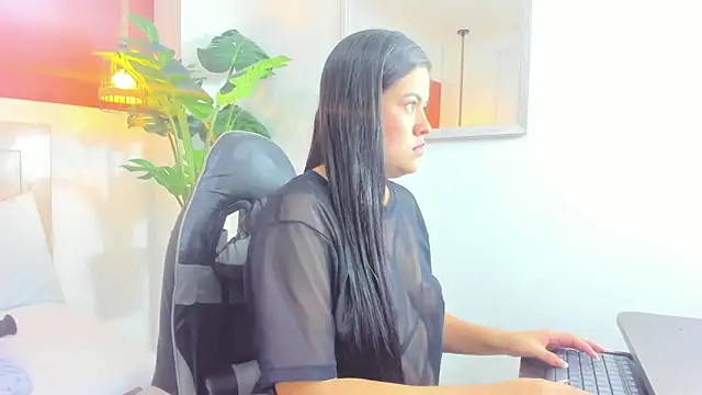 zakia grundy online show from April 2026 08:24:02 PM