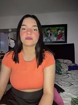 Snapshot of Alaia_Blosson chatting on June 2026 09:27:01 PM Alaia Blosson online show from June 2026 09:27:01 PM