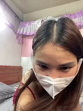 Snapshot of Emma_2603 chatting on April 2026 01:51:02 PM Emma 2603 online show from April 2026 01:51:02 PM