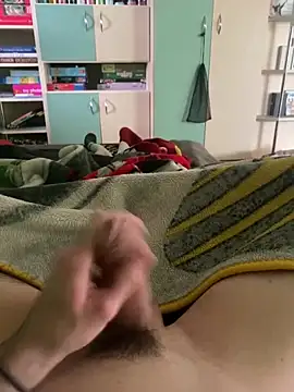 smallcoock online show from April 2026 12:32:01 PM