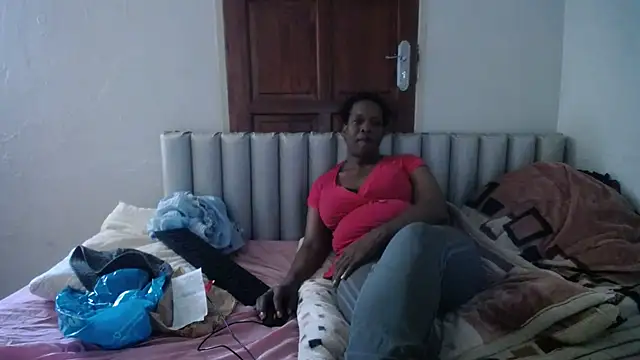 JoycyQueen online show from April 2026 10:40:02 AM