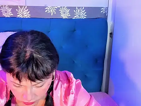 brunne eva online show from May 2026 06:19:02 AM