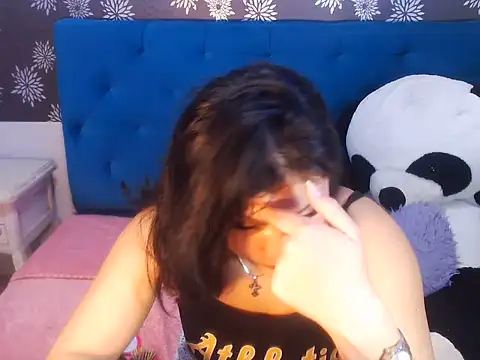 brunne eva online show from May 2026 02:51:02 AM