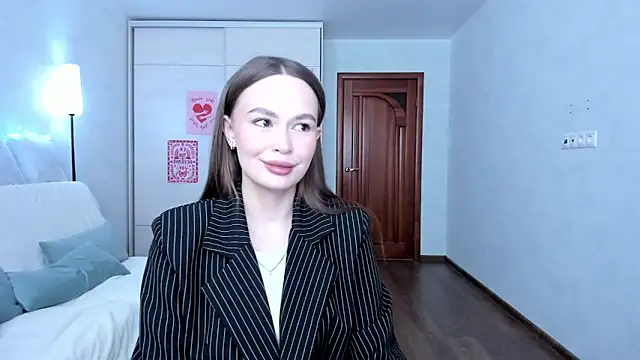 Snapshot of kittiangel00 chatting on April 2026 12:33:01 PM kittiangel00 online show from April 2026 12:33:01 PM