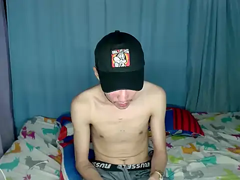 zailouie online show from April 2026 06:53:01 PM