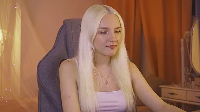 ViolaMore online show from May 2026 05:42:01 PM