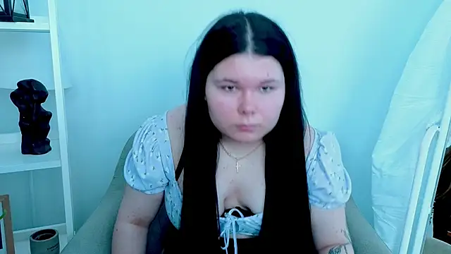 Dalila Lay online show from March 2026 10:41:01 AM