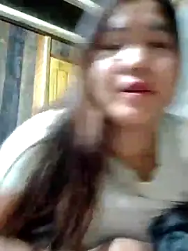 Snapshot of YAONIKUTE chatting on May 2026 08:52:01 AM YAONIKUTE online show from May 2026 08:52:01 AM